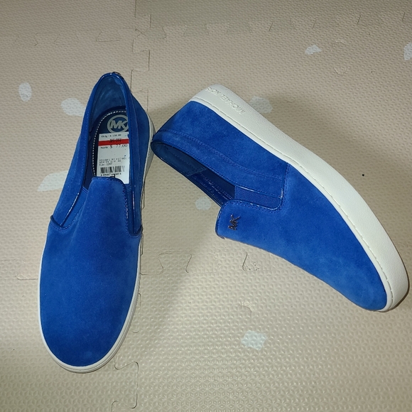 Michael Kors Vibrant Blue Women Sneaker - Picture 1 of 7
